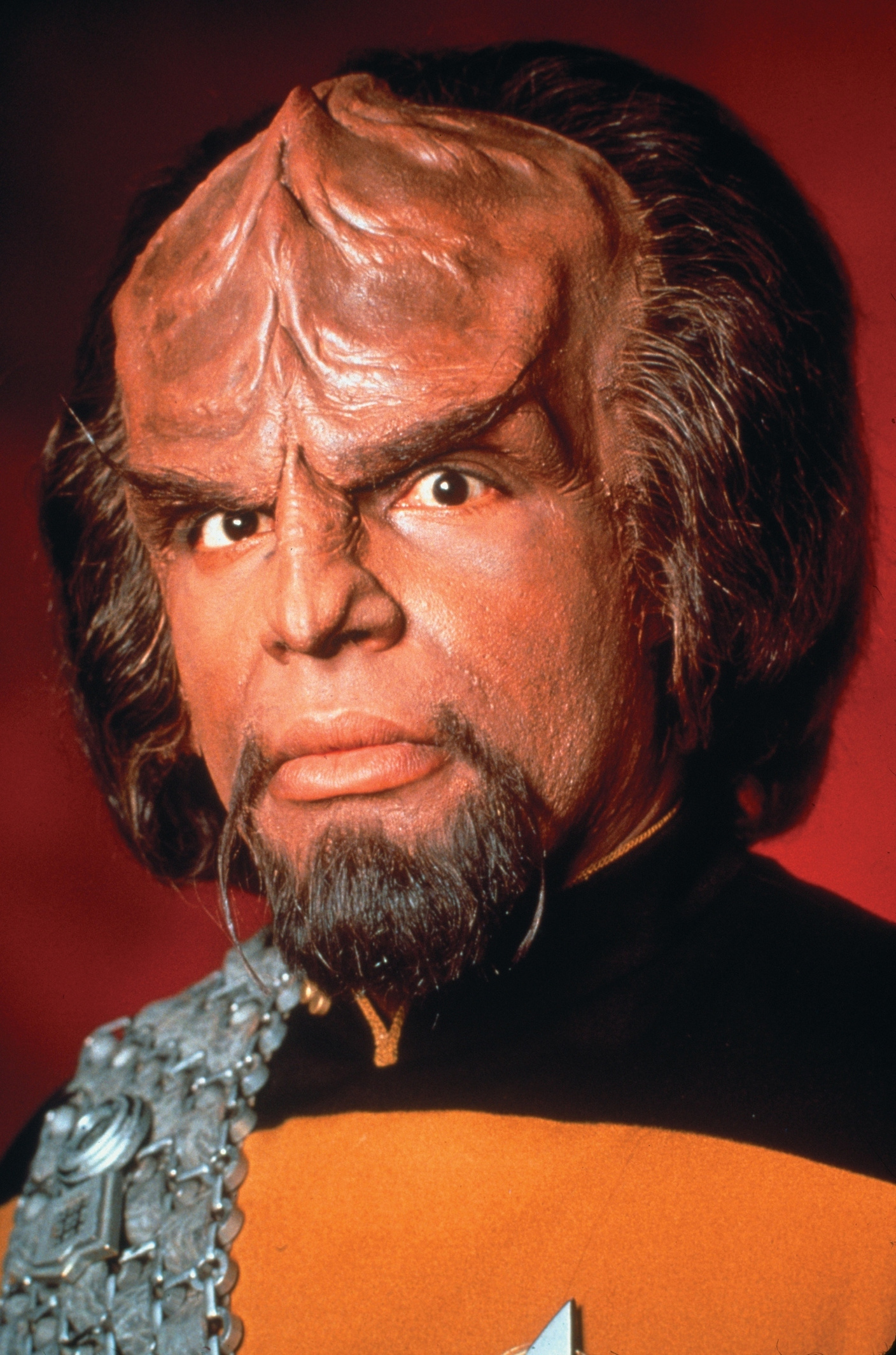 Lieutenant-Worf-star-trek-the-next-generation-9406774-1694-2560.jpg