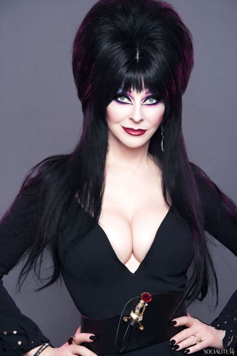 elvira-is-an-internationally-recognized-character-created-by-cassandra-peterson.jpg