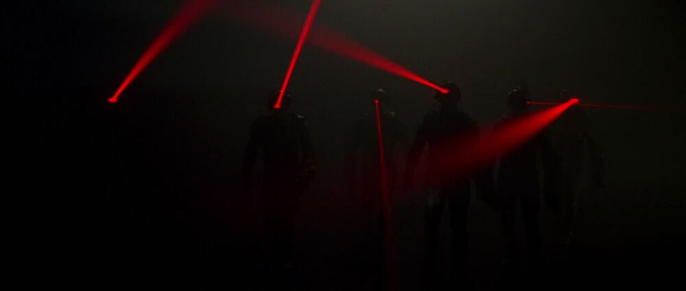 Borg_approach_in_dark.jpg